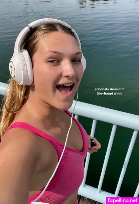 Jackie Alice Weiss OnlyFans Thumbnail #SXhnkJZi8H