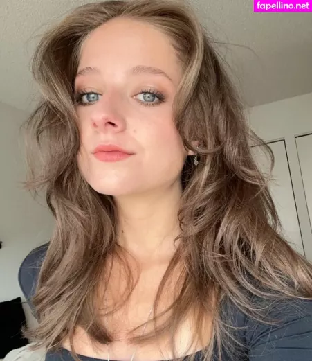 Jackie Evancho OnlyFans Thumbnail #9Omx2hfHo2