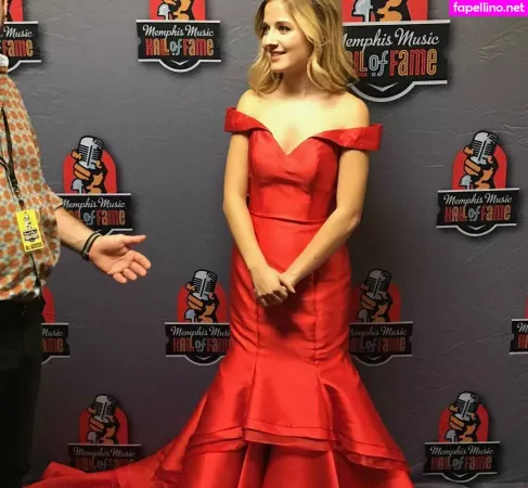 Jackie Evancho OnlyFans Thumbnail #N2W5WpMDrY