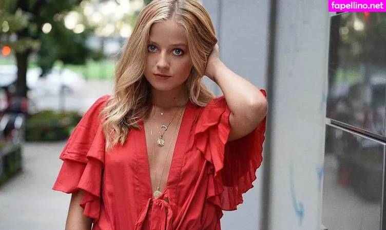Jackie Evancho OnlyFans Thumbnail #trf6Ld7x1Y