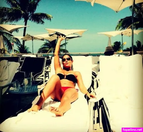 Jackie Guerrido OnlyFans Thumbnail #C1g7H5yy8n