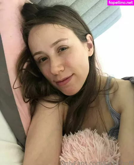 Jackie Hoff OnlyFans Thumbnail #nqfNaujZFr