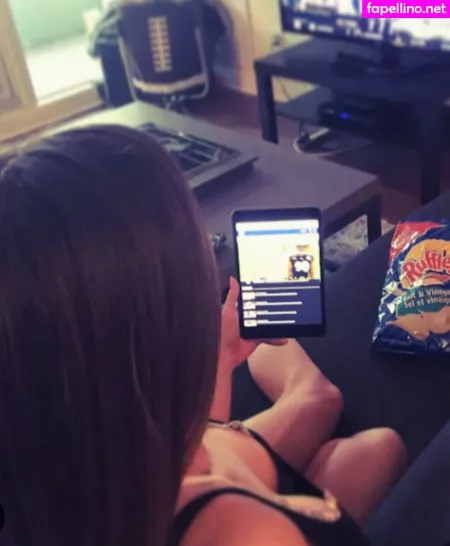 Jackie Redmond OnlyFans Thumbnail #9D55hhTnx4