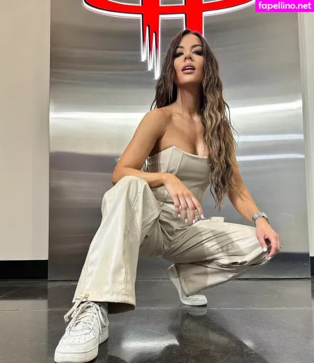Jackie Redmond OnlyFans Thumbnail #PqJm3rzs4o