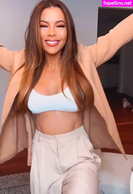 Jackie Redmond OnlyFans Thumbnail #xbTQUtzzCF