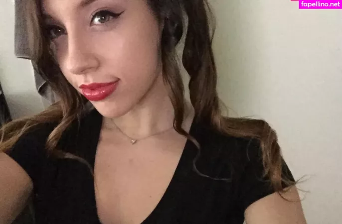 Jackiembutler OnlyFans Thumbnail #i779tVjB2k