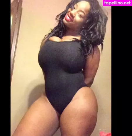 Jacking Uneek OnlyFans Thumbnail #Q4NK0aBwcA