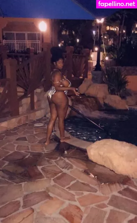 Jacking Uneek OnlyFans Thumbnail #hn0z1RQ68h
