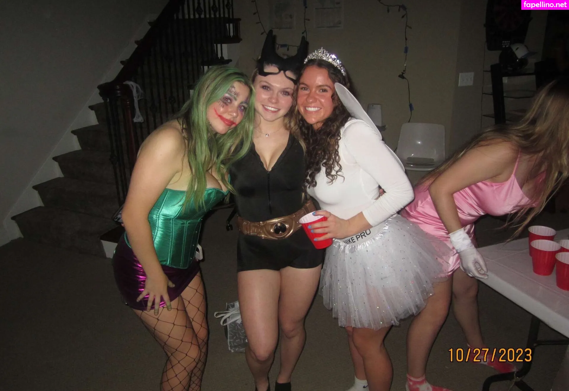 jacklynroper, snarkybrunette Nude Leaked OnlyFans Photo #ZCspS70N65