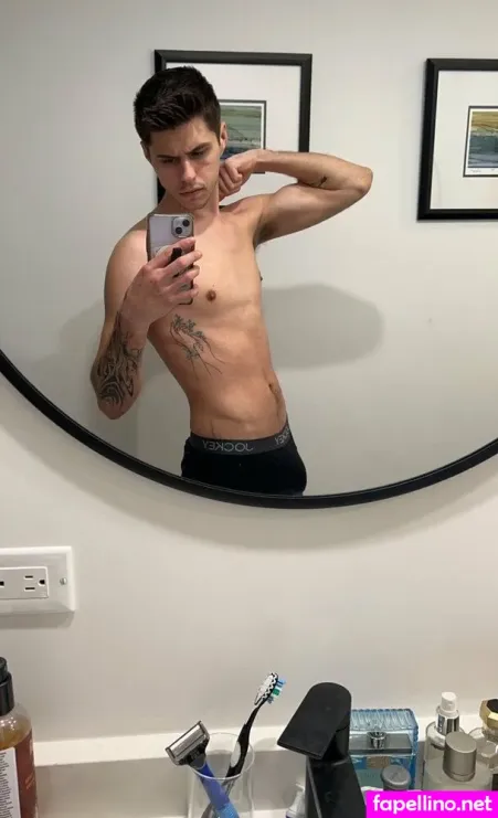 Jacksonxkrec OnlyFans Thumbnail #1bRZSolCxR