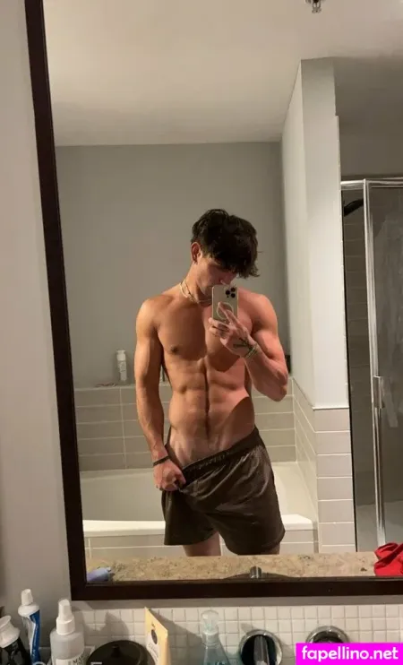 Jacobsavagee OnlyFans Thumbnail #64OZOr83QE