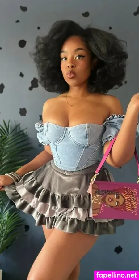 Jacque Aye Jacqueaye OnlyFans Thumbnail #e6zGxTtpje