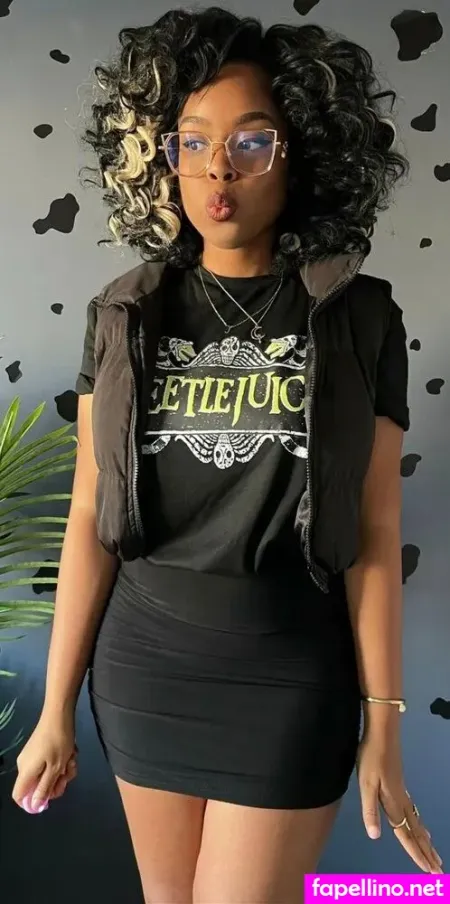 Jacque Aye Jacqueaye OnlyFans Thumbnail #q4EI6qhK6m