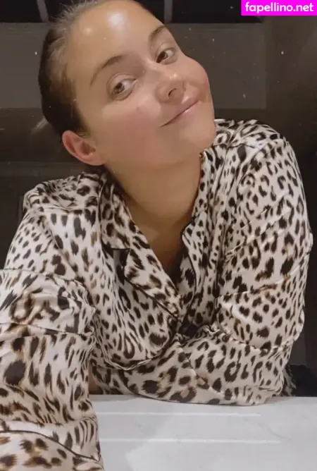 Jacqueline Jossa OnlyFans Thumbnail #cIgs5cQkFX