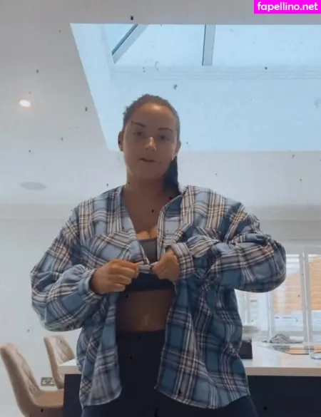 Jacqueline Jossa OnlyFans Thumbnail #w4wiBTpIgQ