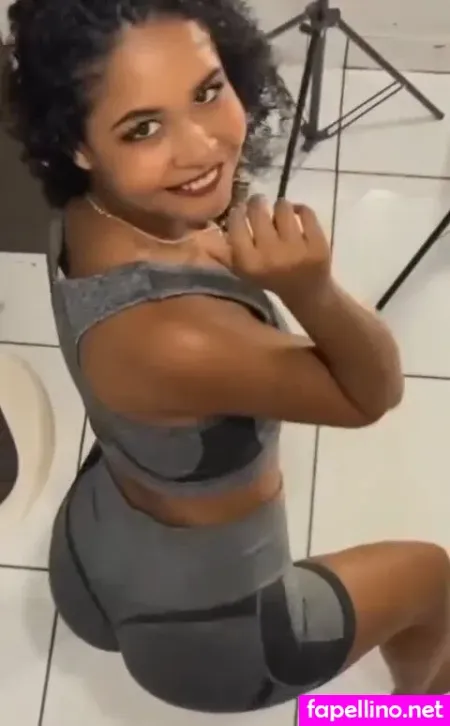 Jacqueline Sousa OnlyFans Thumbnail #0KeWxUVauu