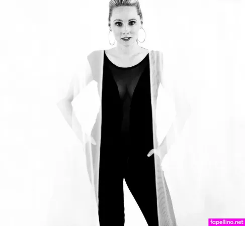 Jacqueline Sparrow OnlyFans Thumbnail #3BV7C1eItn