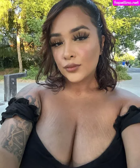 Jacqueline OnlyFans Thumbnail #8iBED2ClXz