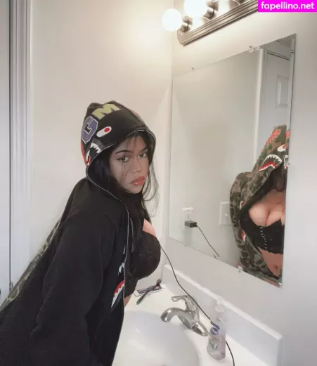 Jada Fendi OnlyFans Thumbnail #Xwlsh0xkZX