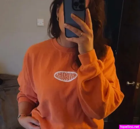 Jade 1 OnlyFans Thumbnail #7oZXZLzkTe