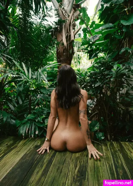 Jade Butler OnlyFans Thumbnail #JmYL2sF8UH