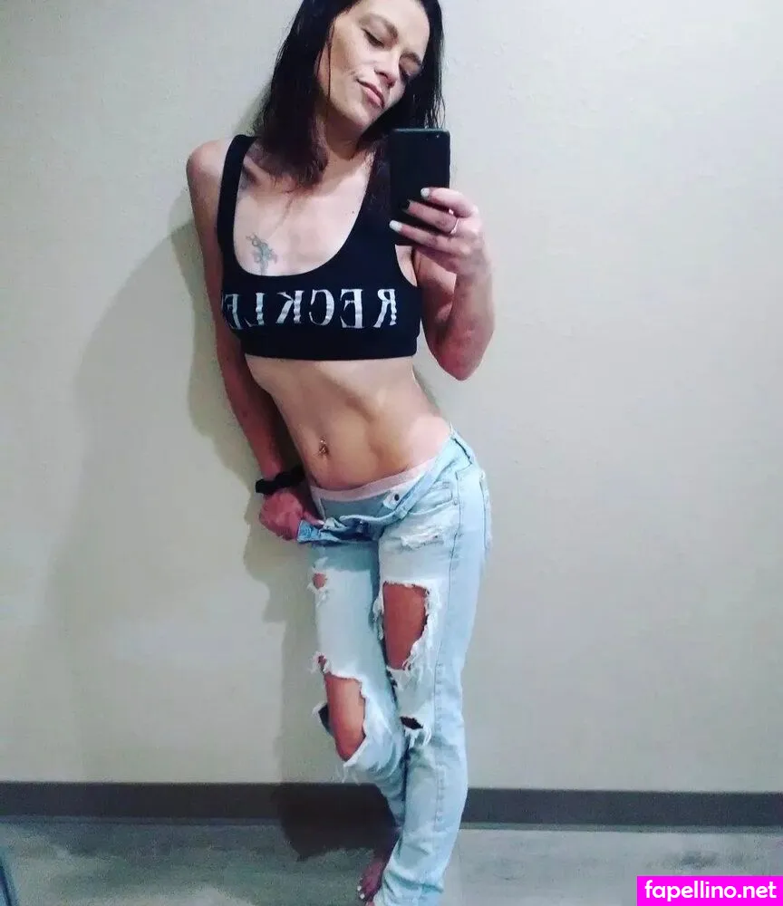 jade.krystal69, jadeeekrystaaal Nude Leaked OnlyFans Photo #1XWfFfy7l0