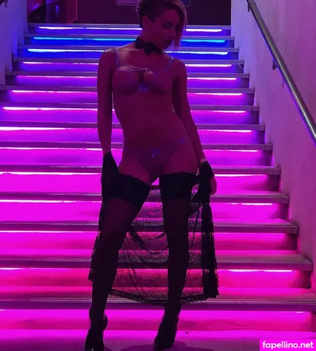 Jade Laroche OnlyFans Thumbnail #VZAzMQTyG8