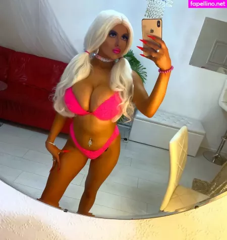 Jade Lyne OnlyFans Thumbnail #UUUW2aF4DX