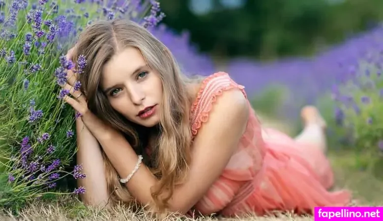 Jade Lyon OnlyFans Thumbnail #sLQYJktSI2