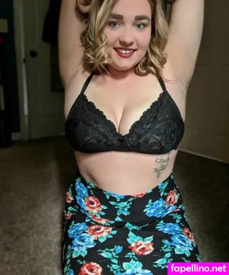 Jade Needs A Light OnlyFans Thumbnail #P0XgvgPFIO