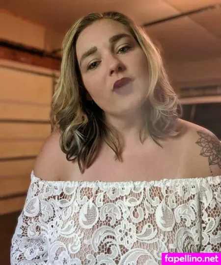 Jade Needs A Light OnlyFans Thumbnail #VPQVZP0Xiq