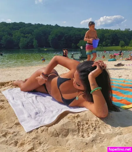 Jade S OnlyFans Thumbnail #JiJZXWUhiY