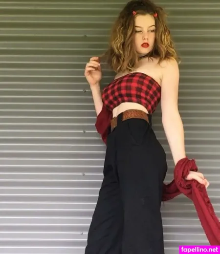 Jade Stone OnlyFans Thumbnail #WWwOFG2tB3