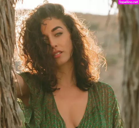 Jade Tailor OnlyFans Thumbnail #WquQim3oWW