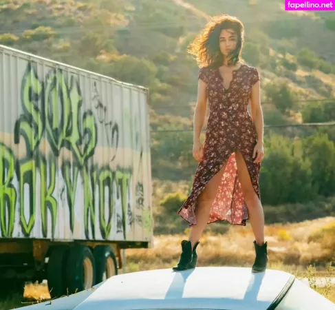 Jade Tailor OnlyFans Thumbnail #w3u8LpjKid