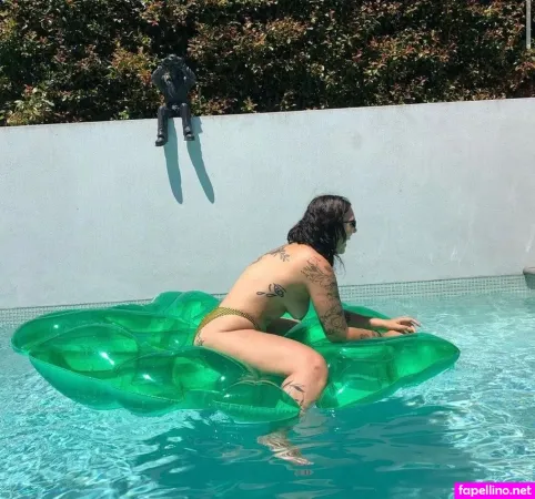 Jade Waby OnlyFans Thumbnail #OcNJ1cPOGg