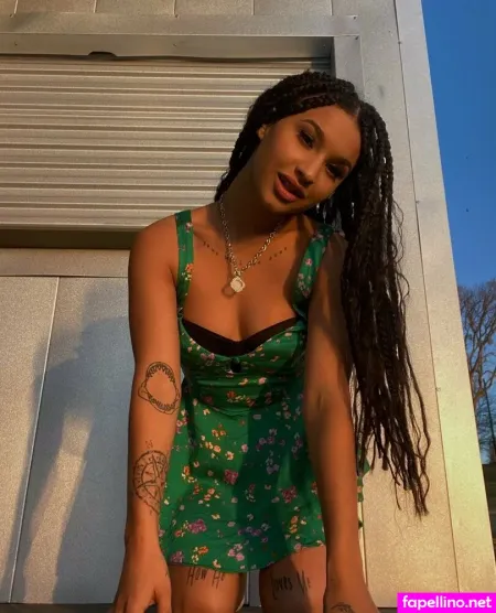 Jadealis OnlyFans Thumbnail #tqV1hclAE4