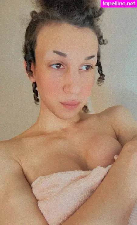 Jadedwaifuwu OnlyFans Thumbnail #2YNtM0T7Bm