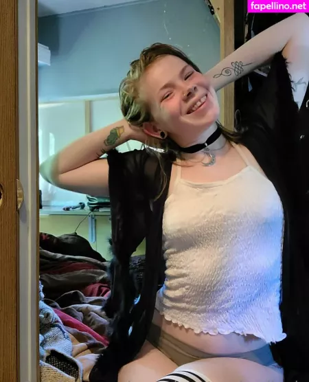 Jadeedwardsfree OnlyFans Thumbnail #x40XcBp25d
