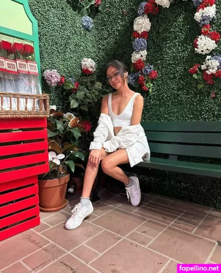 Jadekimiko OnlyFans Thumbnail #RZ4WQW5WvY