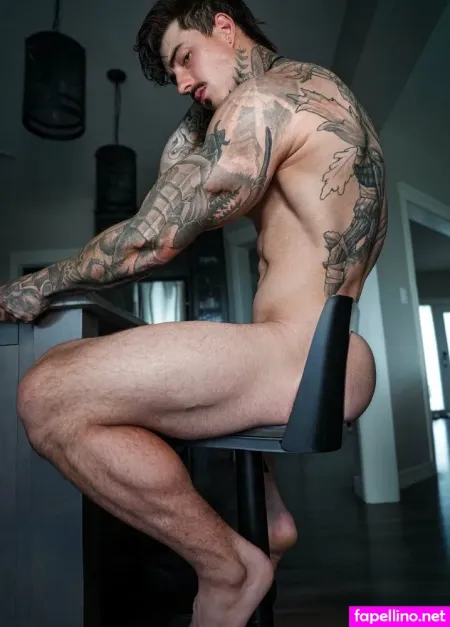 Jakipzfree 4 OnlyFans Thumbnail #Lrn8roLbXt