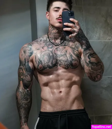 Jakipzfree 4 OnlyFans Thumbnail #zX1KfHunZ2