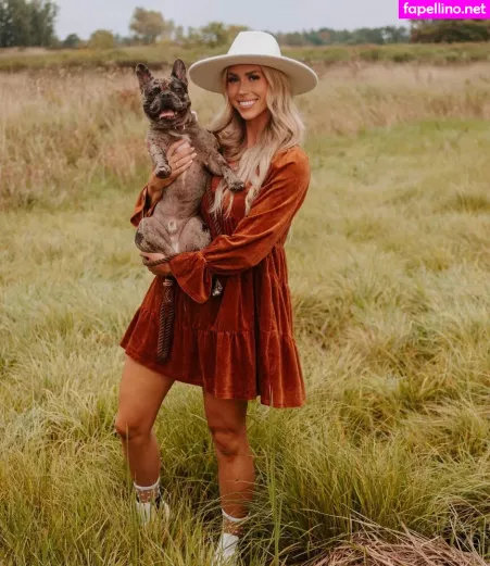 Jakki Farmer OnlyFans Thumbnail #YAyPJo8UaY