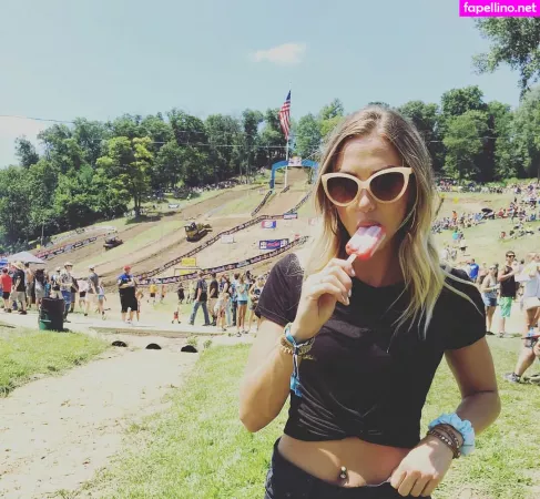 Jakki Farmer OnlyFans Thumbnail #ozYvYo5q9h