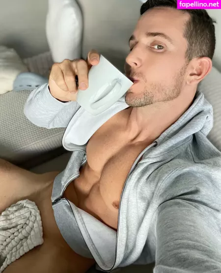 Jakubstefanofreepage OnlyFans Thumbnail #RDRUHQGPtH