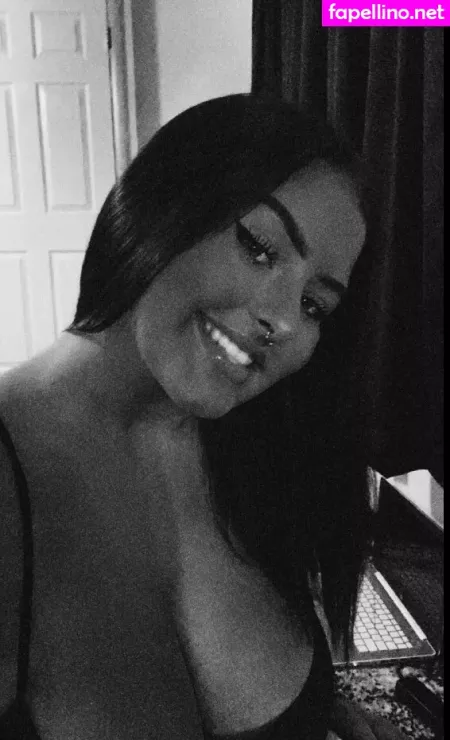 Jaley S OnlyFans Thumbnail #M0MzLN6wdY