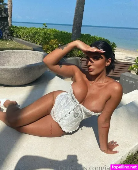 Jameelahh 18 OnlyFans Thumbnail #Kv6E0r8qNd