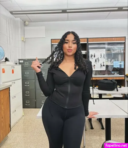 Jamely Vargas OnlyFans Thumbnail #mVXk1O7jov
