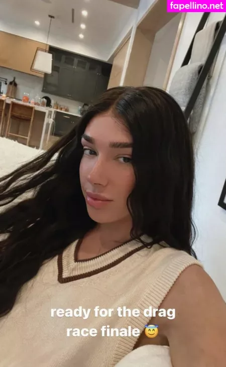 James Charles OnlyFans Thumbnail #pYI1DgqF8q