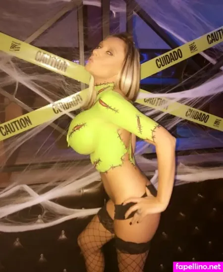 Jami Marie Akaport Barbie OnlyFans Thumbnail #zCjfe8uzmZ